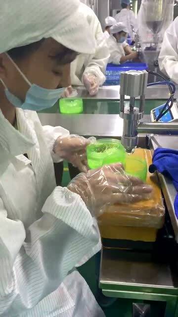 揭秘化妝品生產(chǎn) 從原料到成品的藝術(shù)與科學(xué)